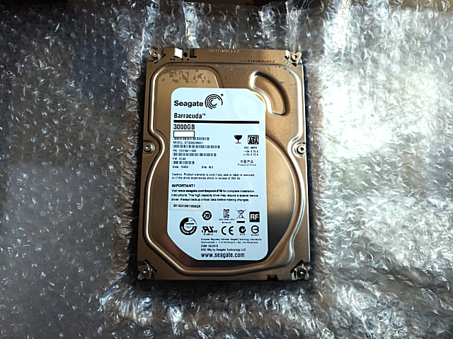 ST3000DM001_0715