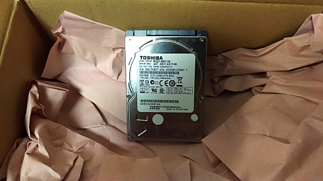 MQ01ABD100_0906