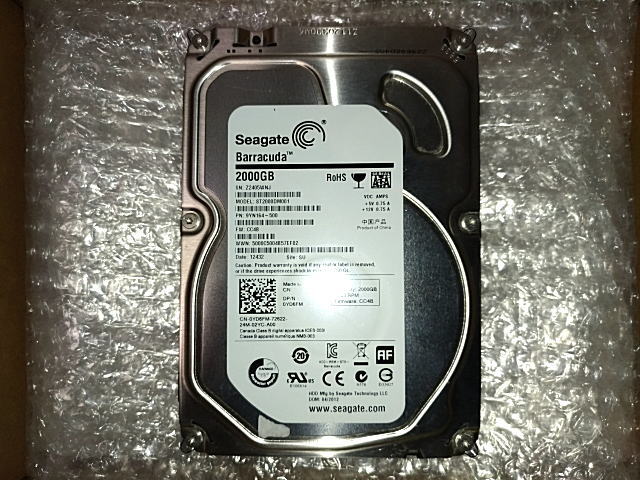 ST2000DM001
