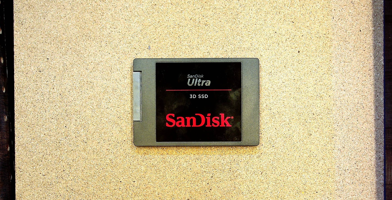 SANDISK 内蔵SSD
